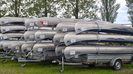 Trailere med kanoer fra Grejbank Fyn